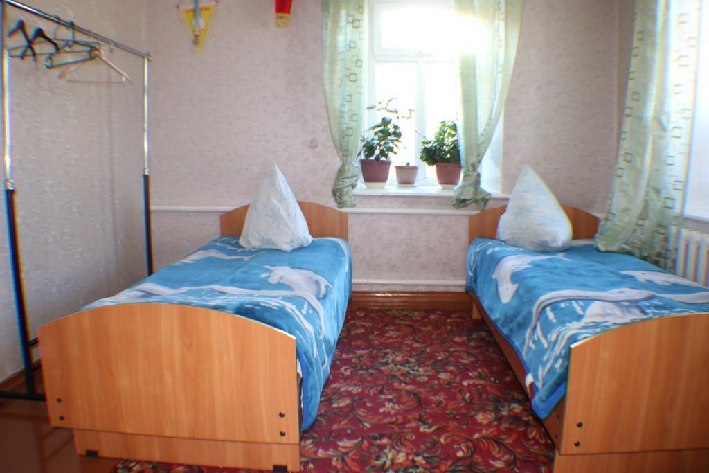 Hostel Ilbirs Каракол Экстерьер фото